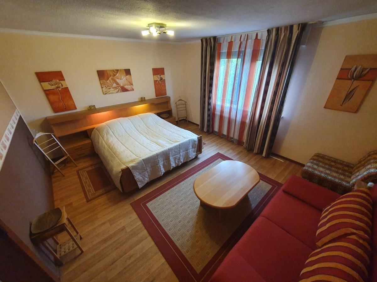 Fun4All-Holidayhome Medebach Exterior foto