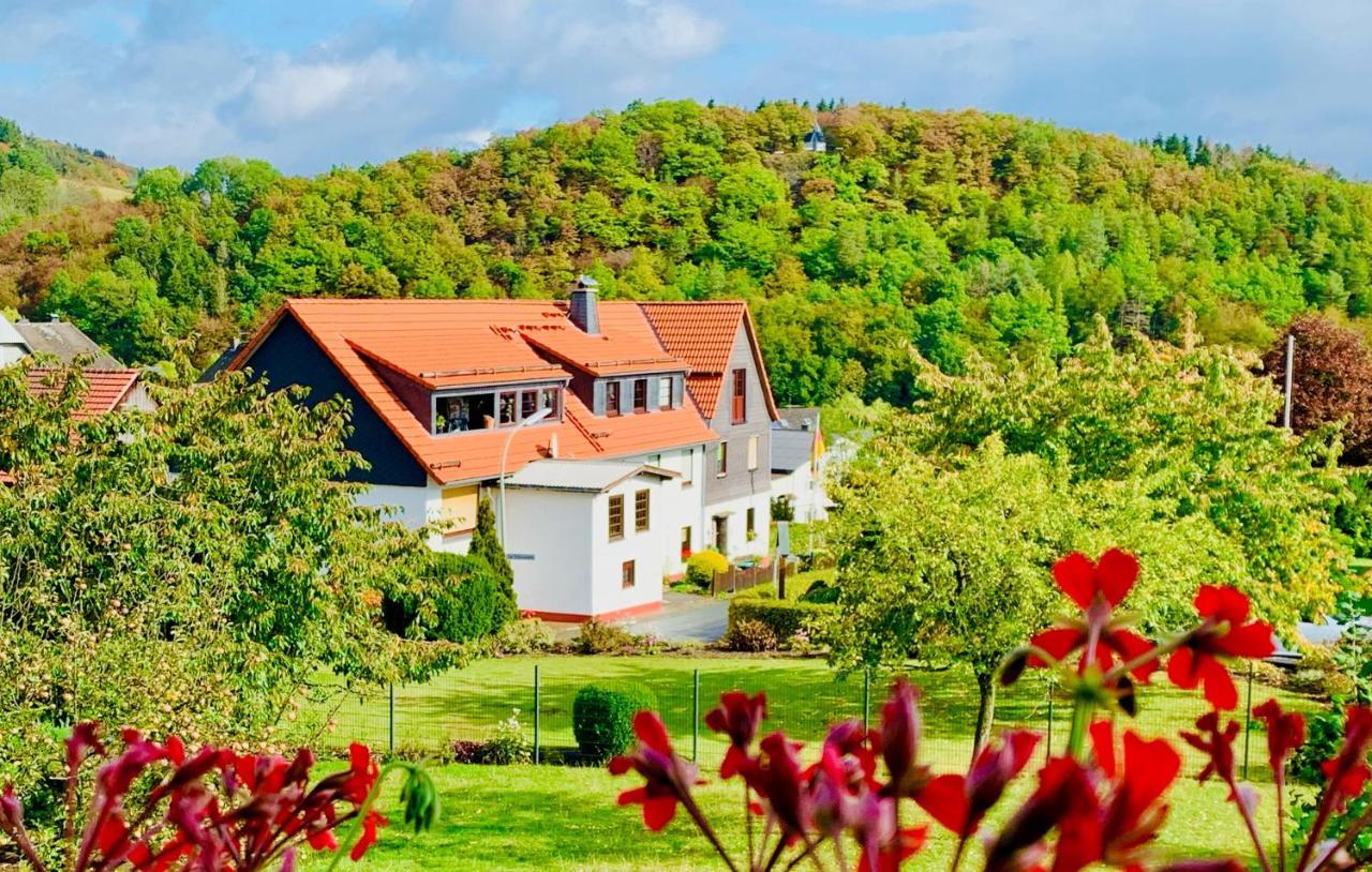 Fun4All-Holidayhome Medebach Exterior foto